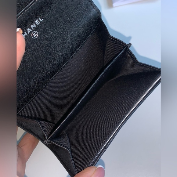 Authentic CHANEL So Black Reissue Compact Wallet Chevron Sheepskin - Picture 10 of 13